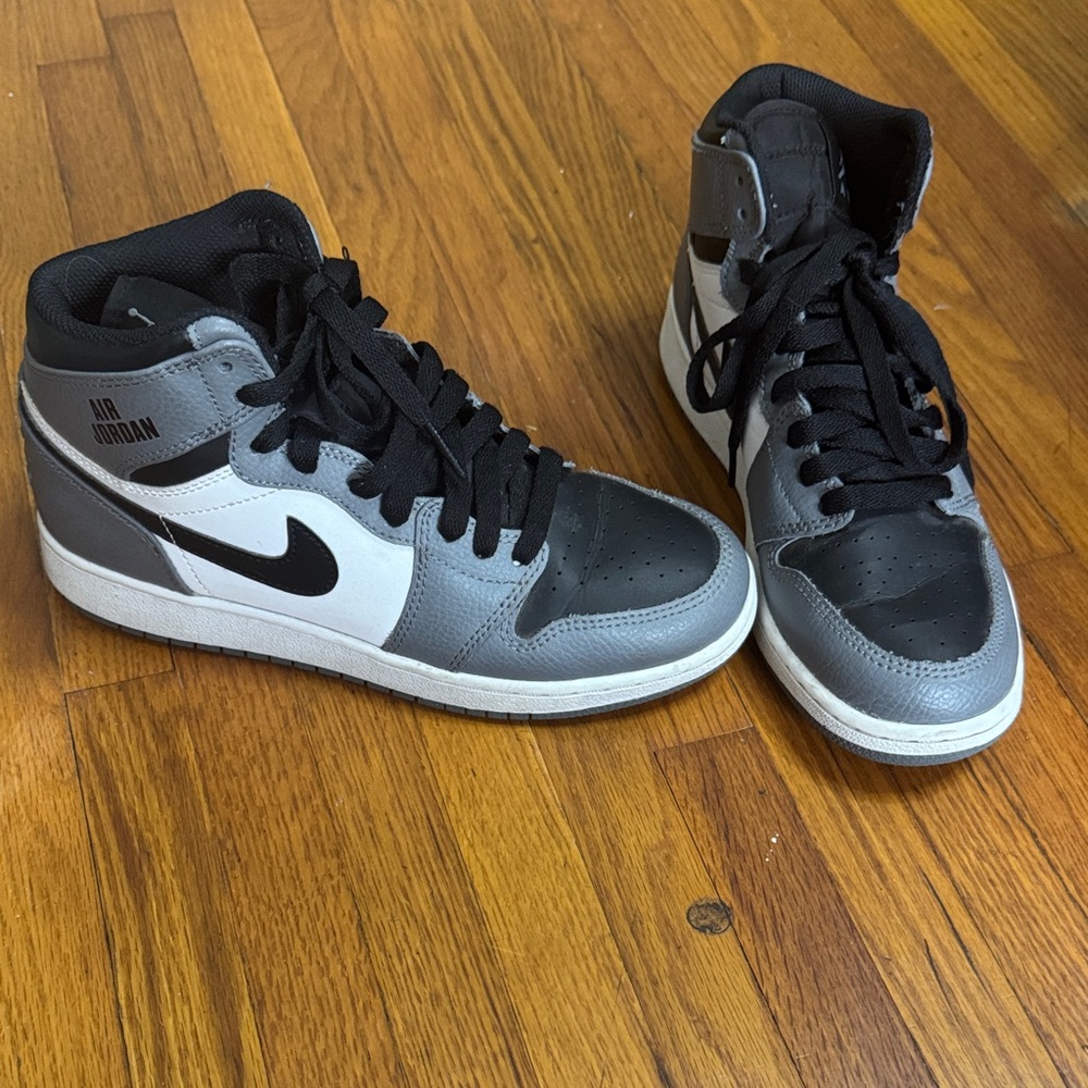 Jordan Kids Black and Gray Sneakers